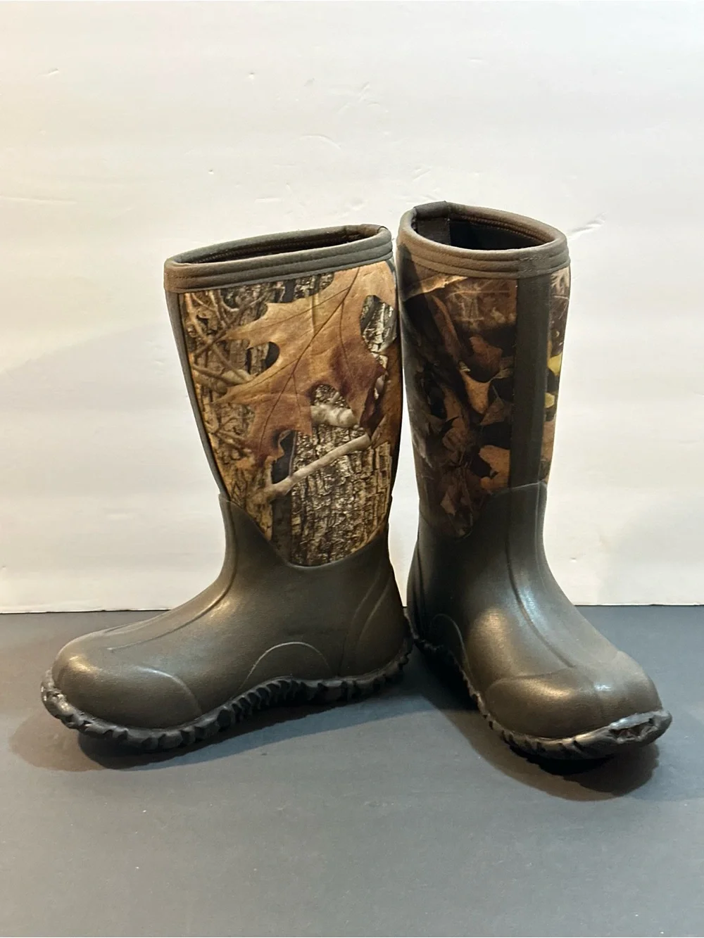 RedHead Kids Camo Rubber Boots in Brown and Black